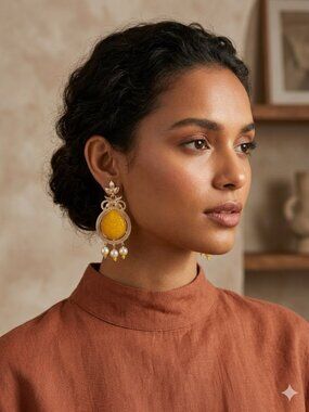 Yellowstone Style Silver & Pearl Earrings